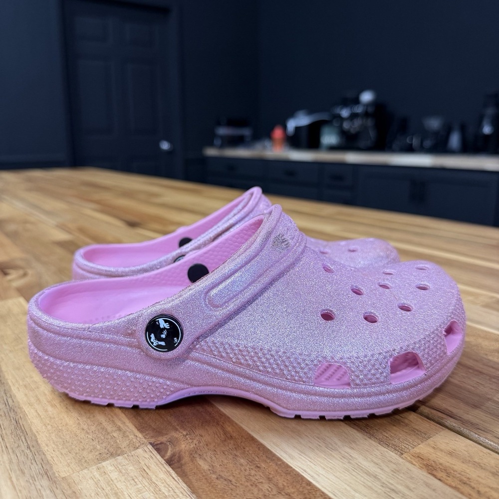 Crocs Classic Glitter Clog Pink Sparkle Junior Size J2 Kids Shoes